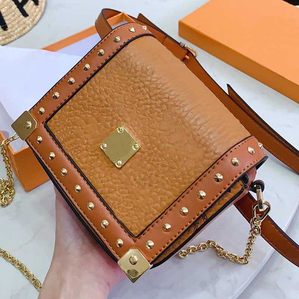 

classic crossbody handbags womens shoulder bags fannypack waist bag designer chest purse chain fannypack lady bumbag ing