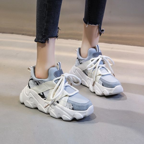 

female autumn 2020 new casual wild leather sports shoes female shallow mouth round head running shoes -32