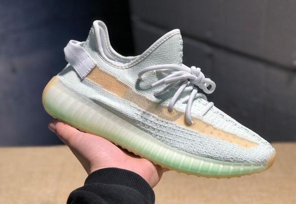 

kanye west v2 гиперпространственные светоотражающие кроссовки yecheil zyon черный статический задний фонарь льняные мужские женские дизайнер