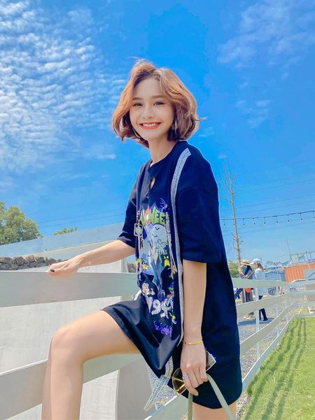 

women's t-shirt women's mid-length summer european station 2020 new loose prints carefully lower body missing shirt tide, White