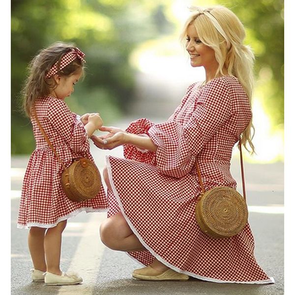 

european and american style ins popular sweet autumn red and white plaid bubble sleeved dress cute cotton dress for girls, Red;yellow