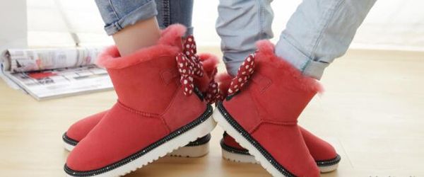 

2021 sell classic design bow short baby boy girl women kids bow-tie with diamond model snow boots fur integrated keep warm boots, Black