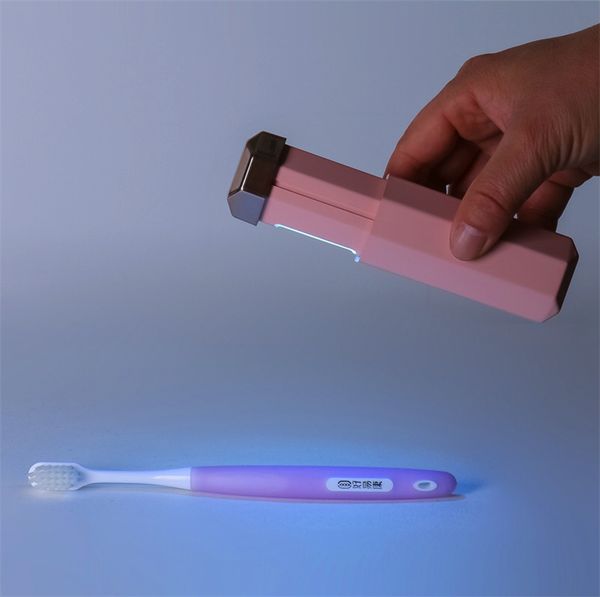 

110v uvc sterilizing lamp portable mobile phone sterilizer hand-held uv-c led uv sterilizer household mite sterilizer for safety protection