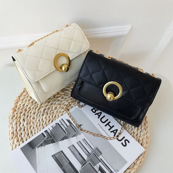 

2020 lady quilted bags hasp flap bag b0038