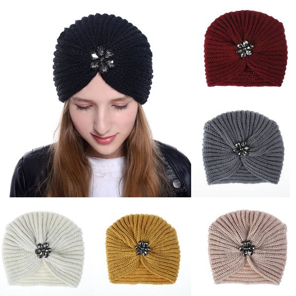 Nuovo Autunno Inverno Cappello da donna Turbanti Berretti Cap Drill Flower Lady Cappello lavorato a maglia Berretto caldo Cappelli all'uncinetto M219