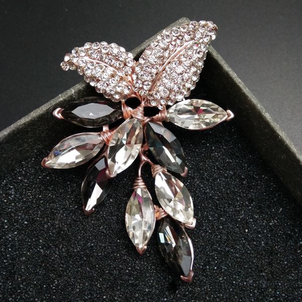 

big crystal flower large accessory brooch grape pins and brooches wedding jewelry bijouterie corsage dress coat, Silver