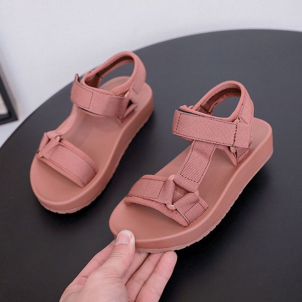 

girls summer sandals baby boys toddler kids shoes with sweet princess soft children's beach shoes girl cut-outs sandals d180 t200427, Black;red