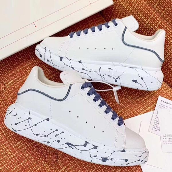 

graffiti mens oversized designer shoes luxury womens famous shoes party paris designer sneakers with wide painted soles t05, Black