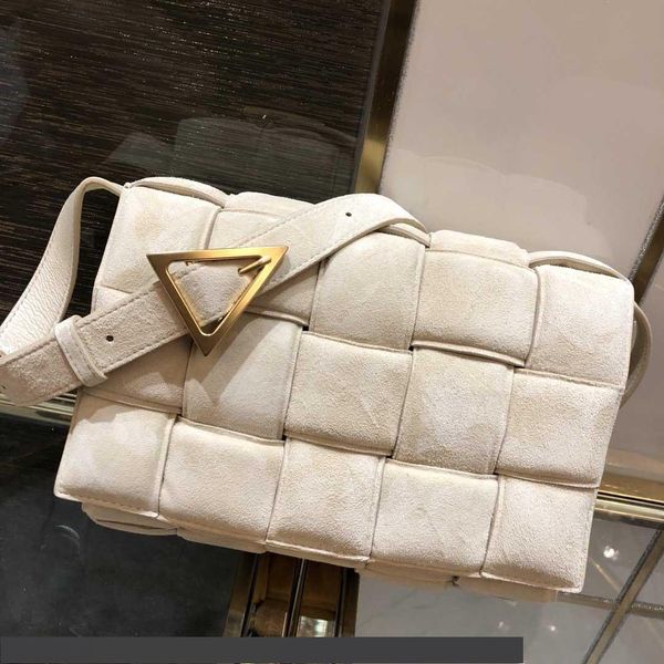 

new suede leather women padded cassette bag autumn and winter new woven stereoscopic plaid shoulder bag female fashion handbag clutch 26cm