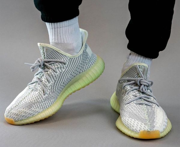 

high kanye west v2 ешая desinger человек кроссовки белый серый светоотражающие primeknit yeezreel yecheil мужчины женщины спорт кроссовки fx