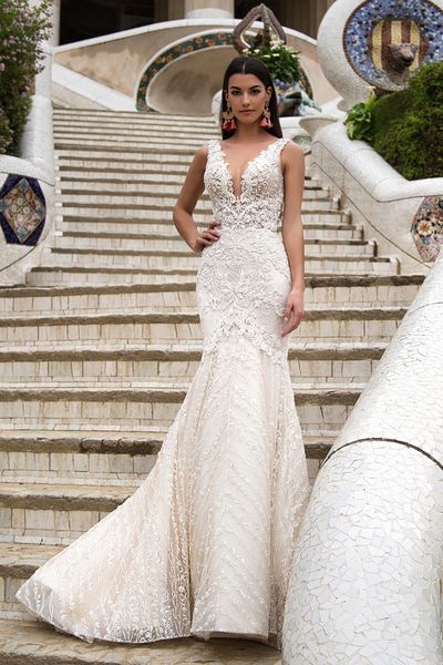 

2019 элегантный v шеи memaid свадебные платья sexy vintage backless кружева аппликация пляж bohemian boho плюс размер свадебные платья, White