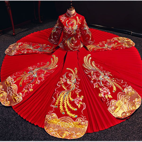 

red chinese women embroidery phoenix bride marriage suit satin mandarin collar luxury qipao cheongsam classic noble vestidos