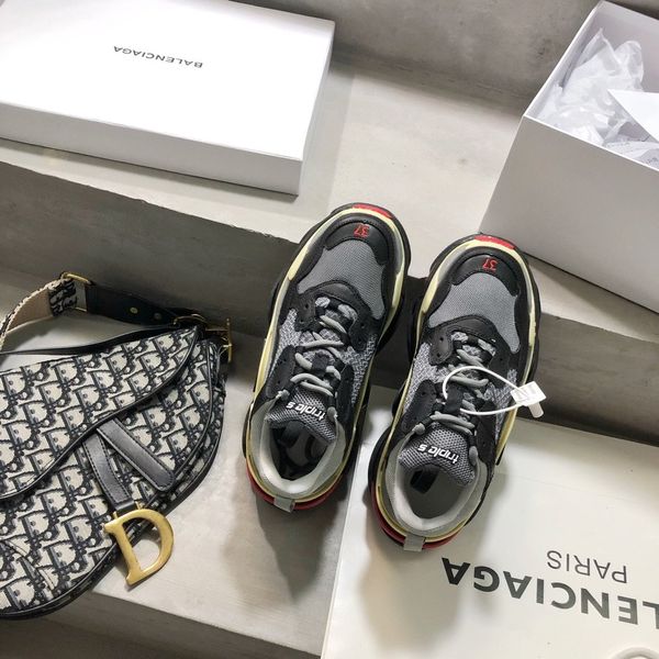 

2020 new qp couple air cushion platform shoes men casual sports ladies casual platform sports shoes