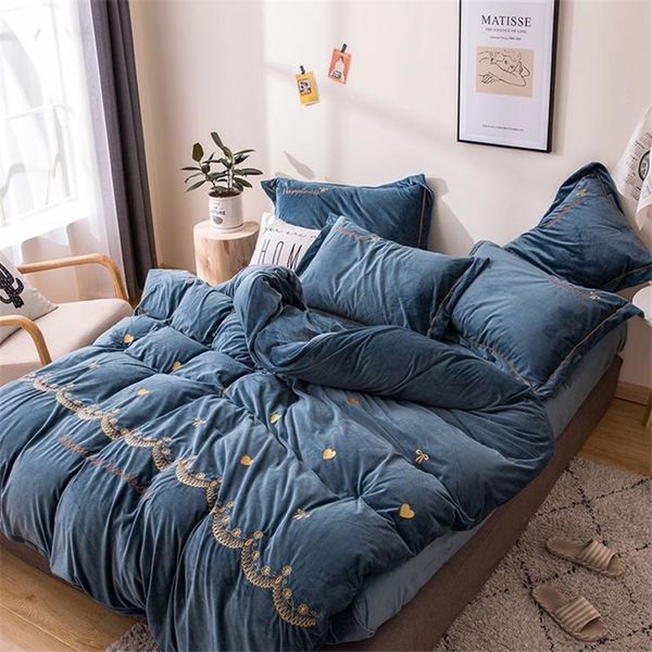 

blancstar 2019 new four-piece bed linen stitch bedding set comforter bedding sets thickened crystal velvet embroidery cama q008