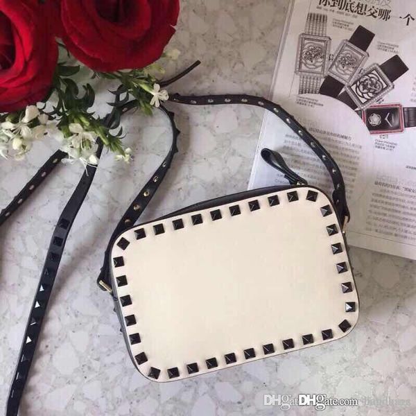 

2018 день новая мода сумочка shoulderbag lady bag gold ривет валентина сумки мешок камеры сцепления малый box blank nude красное вино brown