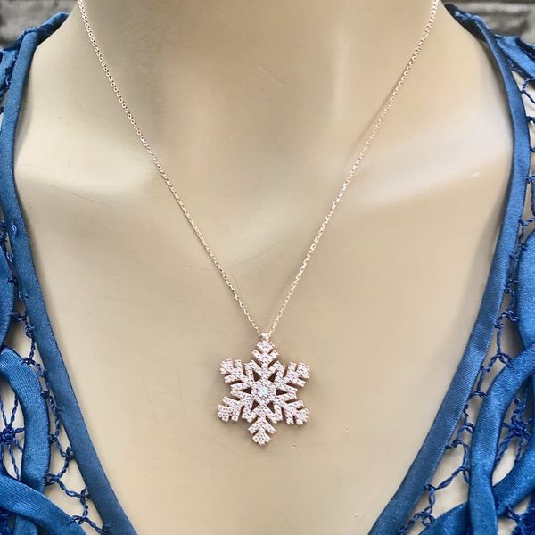 

chains 925 silver snowflake necklace