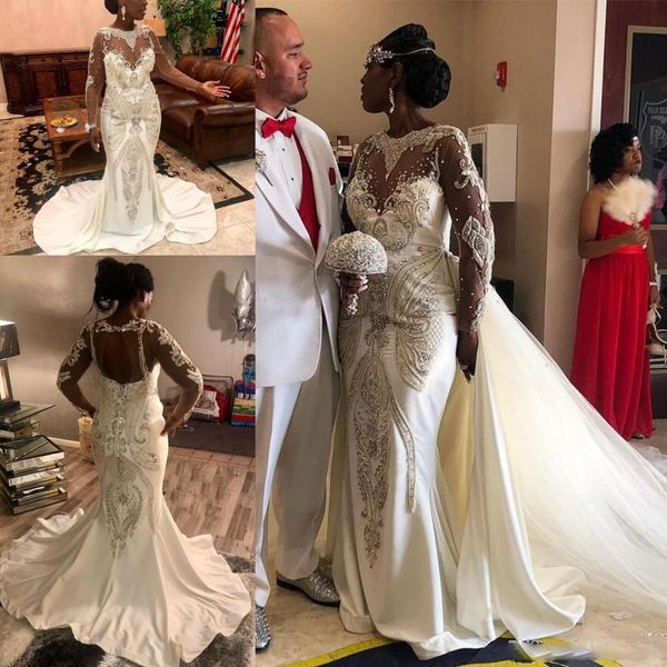 Abiti da sposa per ragazza nera Abito da sposa a sirena senza schienale a maniche lunghe con strascico staccabile in cristallo di perline di lusso nigeriano africano