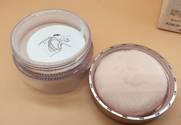 

brand aqmw face powder makeup loose powder poudre libre transparente 4 colors cosme 20g popular in japan