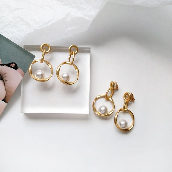 

geometric irregular hollow out round circle similated pearls clip earrings no pierced ears earrings for women gold brincos, Silver