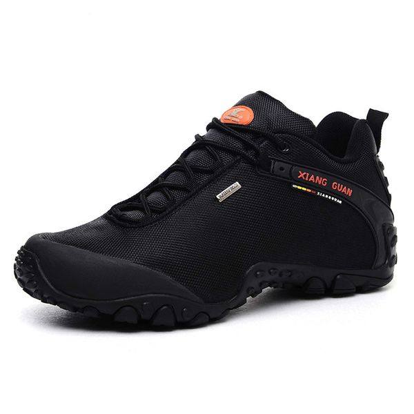 

outdoor hiking shoes eur size 39-48 man breathable anti-skid windproof black travel shoe trend sports sneakers