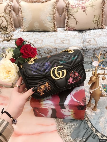 

2020 fashion women shoulder bags classic leather heart style gold chain new women bag handbag tote bags messenger handbags