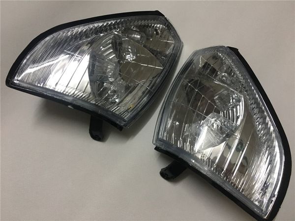 Передняя поворот сигнал света угловой лампа для Toyota Land Cruiser Prado 90 1998-2003 OEM: 81520-60340 / 60380 / LH или 81510-60470 / 60510 / RH