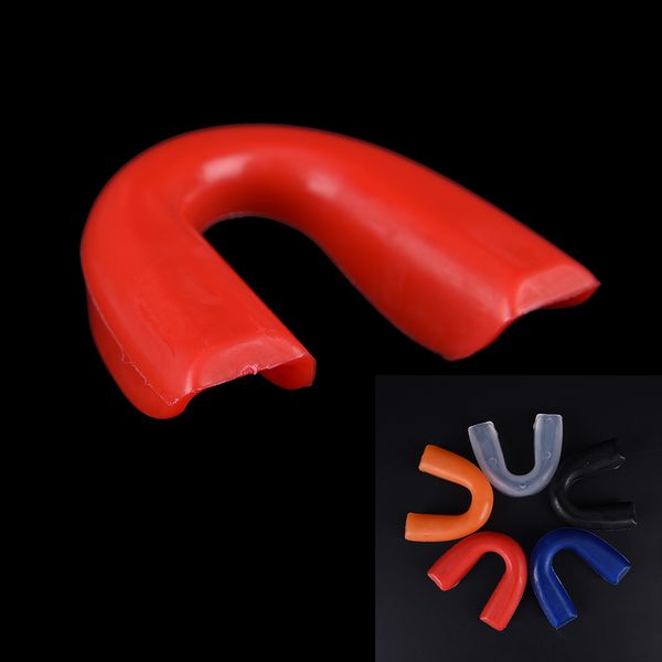 

2019 new 1set shock sports mouthguard mouth guard teeth protect for boxing basketball grade gum shield