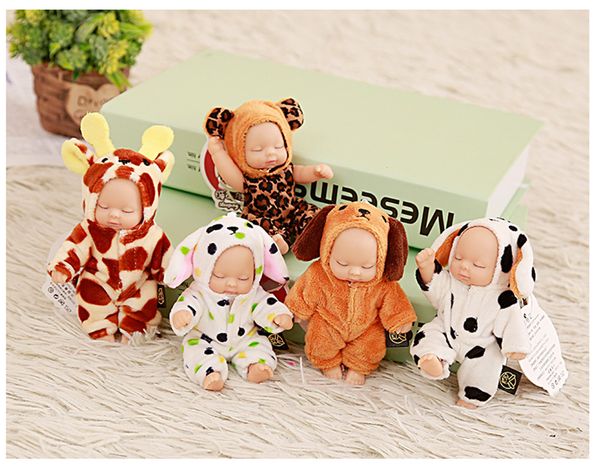 

2019 new cute sleeping silicone doll transform plush animals keychain pendant giraffe bear dog bag backpack joint kids mini doll, Silver