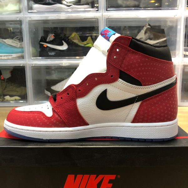 

2020the latest fashion luxury casual high-sneakers basketball shoes wear-resistant shock absorption non-slip ball men and women flat sho, Black