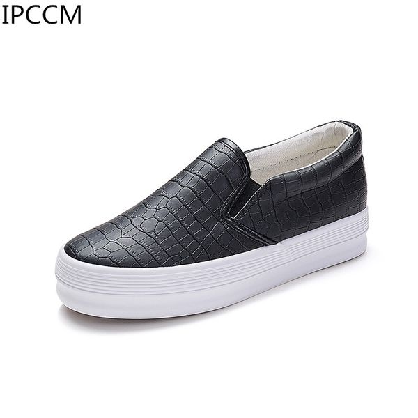 

2019 spring and autumn new casual sports flat shoes comfortable breathable massage solid color low-women's loafers, Black