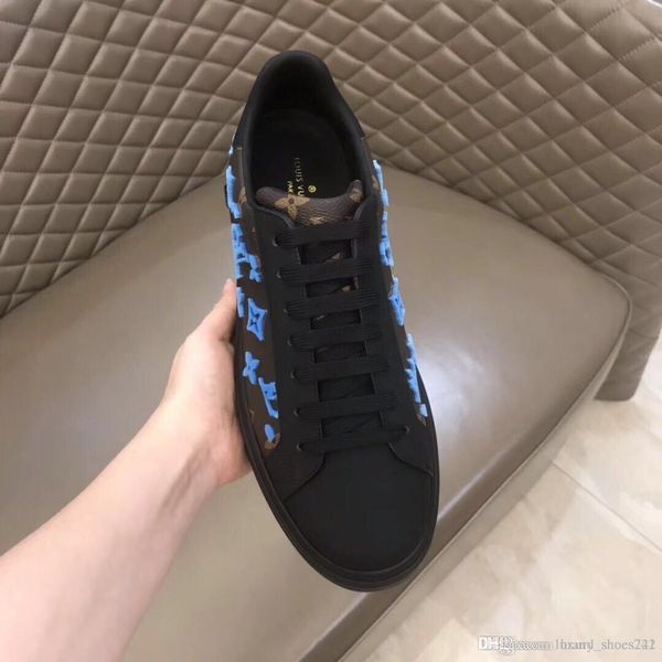 

designer luxury casual shoes, fashionable flat-bottom vintage sneakers, trendy and comfortable all-match, size 38-44 with original boxadd