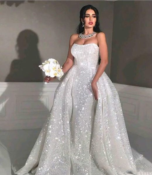 Glitzernde arabische Brautkleider im Meerjungfrau-Stil mit abnehmbarer Schleppe, trägerlos, herzförmig, voller Pailletten, Übergröße, weiß, Country Bridal 2019