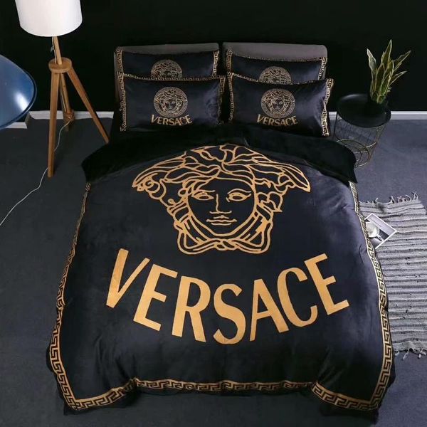 

Newcome logo women letter print quilt de igner men hou ehold bedroom thicken home bedding duvet cover queen king bed heet pillowca e, White