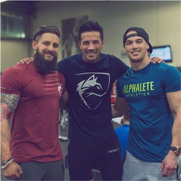 

2018 summer new mens gyms t shirt fitness bodybuilding shirts printed fashion male short cotton alphalete male tee, White;black