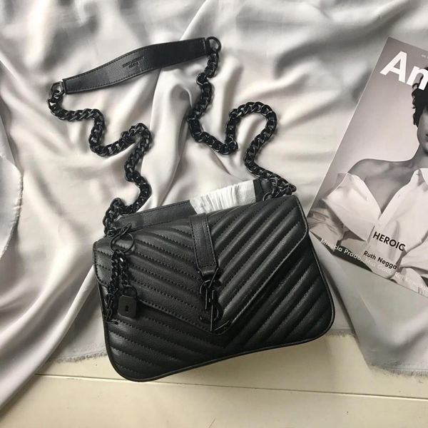 

2019 ladie bag mouth y black buckle hardware perfect flawle detail uperb manual