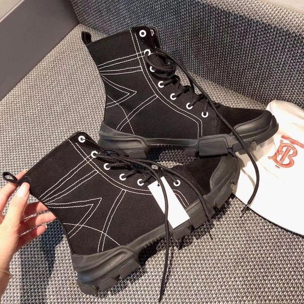 

autumn winter short boots flat bottomed martin boots woman boots, Black;grey
