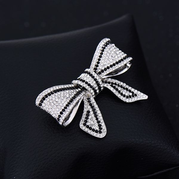 

yan tang alloy black and white rhinestone fully-jewelled bow brooch clothes & accessories joker lead needle pin silk scarf buckle, Gray