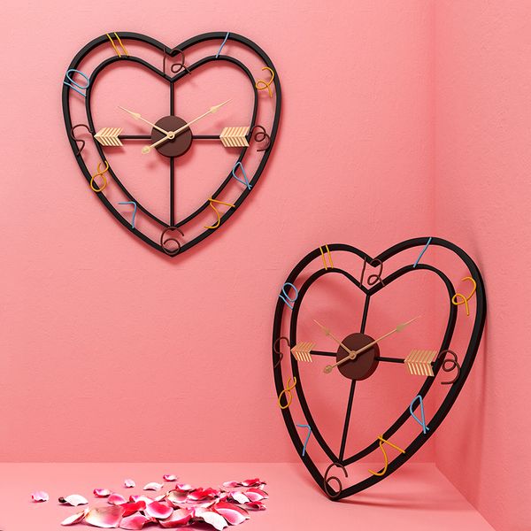 

modern metal three-dimensional love shape wall clock design creative art quartz clocks silent wall watch home decor r2270