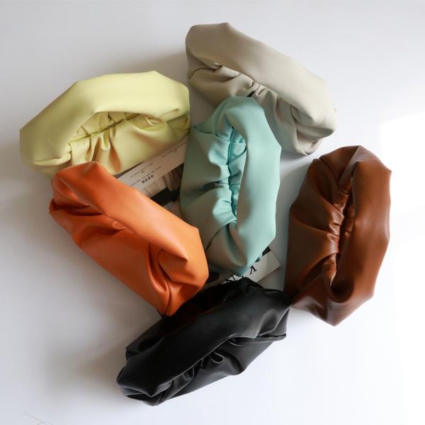 

genuine leather handbags niche crescent croissant bag female 2020 new fold large-capacity hand-held shoulder bags