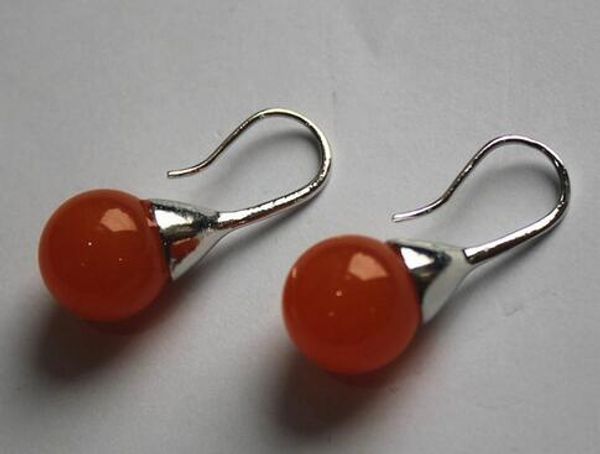 

12mm red jades bead earring, Golden