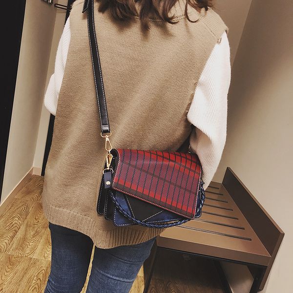 

2019 new irregular large square bag plaid fashion shoulder diagonal women's bag