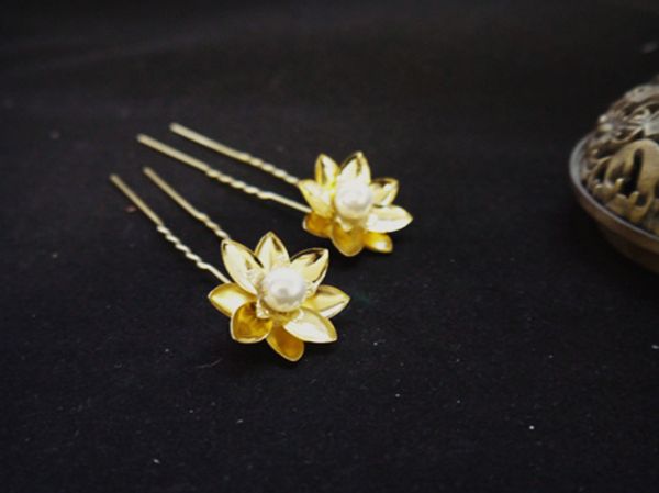 

1pc handmade gold lotus small hairpin hair stick chinese traditional style hanfu wedding pgraph prop women accessories n1, Golden;white