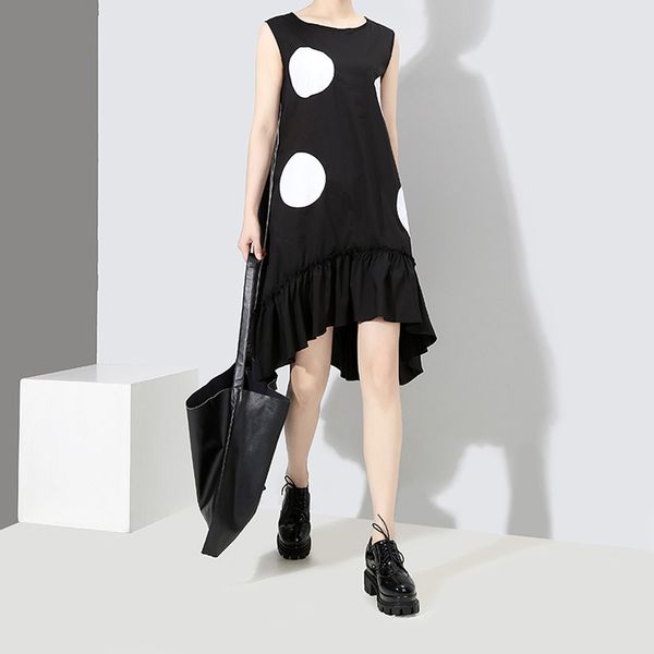 

2019 платье весной и летом новый японский женский черный и белый горошек юбка ruffles рукавов жилет 1193, White;black