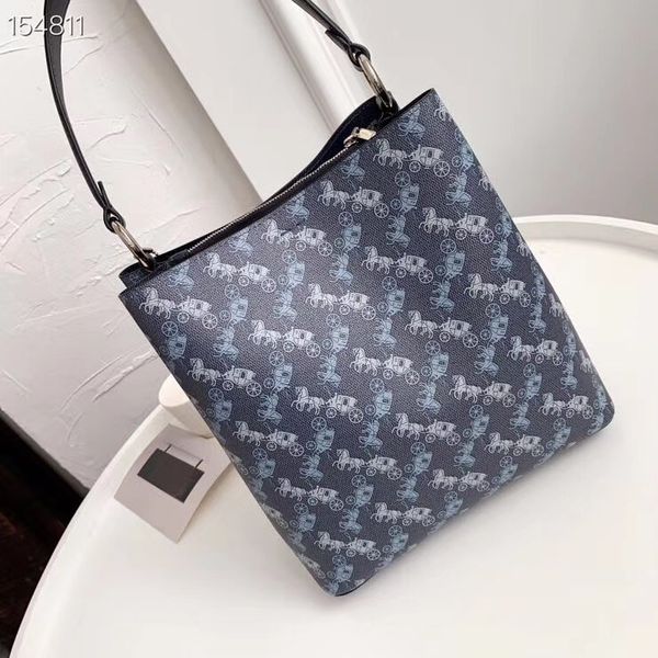 

luxury bucket bag ladies large capacity handbag european and american fashion natural wind leisure travel bag ladies gift 2081