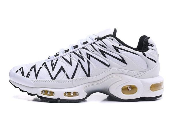 

2019 fashion high-end men's and women's comfortable outdoor shoes white black red and other good-looking colors breathable sneaker