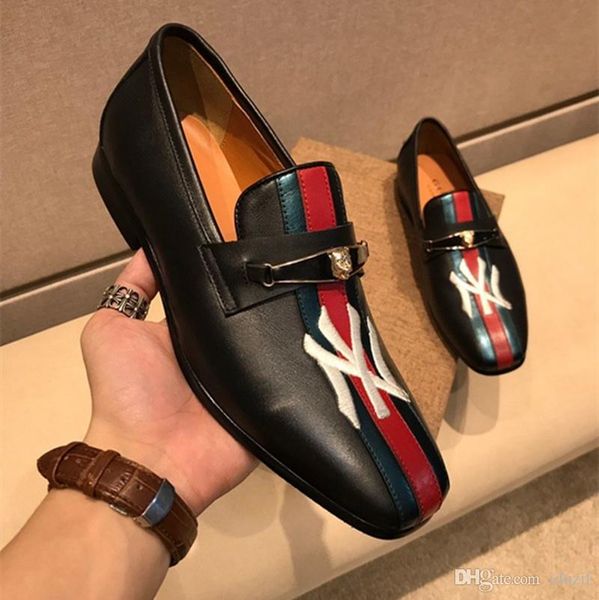 

2018 new shoes dress shoes for men famous luxury men genuine leather wedding shoes flat loafers new style boy sneakers, Black