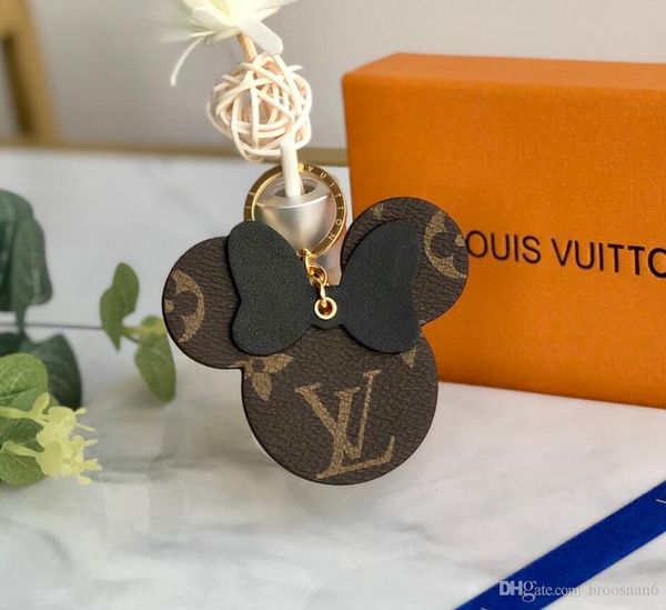 

luxury keychain m68000 cirle fashion car keychains stainless steel designer keychain for gifts with box 78, Silver