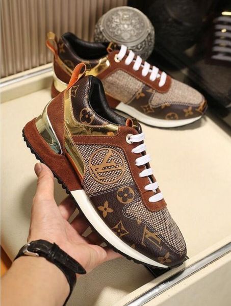 

2019 НОВЫЙ Бренд кожаная повседневная обувь Женщины Дизайнерские кроссовки мужска