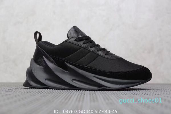 

wave runner 700 kanye west glow in dark reflective line 2019 new running shoe size 40-45 with bottom and 3m material gg01, Black