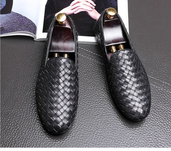 

2019 genuine leather men's shoes slipper sheepskin foot round head casual shoes ventilation high-qualityhand knit doug, Black